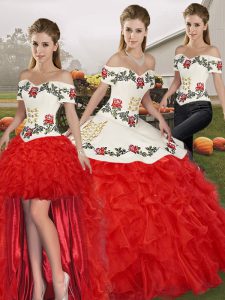 Organza Off The Shoulder Sleeveless Lace Up Embroidery and Ruffles Sweet 16 Dresses in White And Red