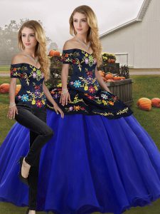 Sweet Royal Blue Lace Up Off The Shoulder Embroidery Sweet 16 Dress Tulle Sleeveless
