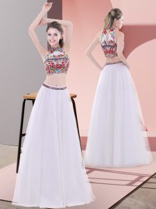 White High-neck Neckline Embroidery Prom Gown Sleeveless Lace Up