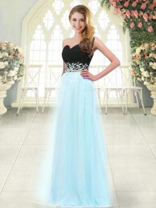 Sleeveless Appliques Zipper Evening Dress