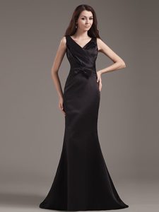 2014 PopularBlack V-neck Mermaid Prom Dress with Bow