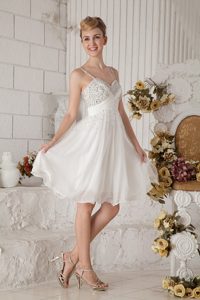 Empire Straps White Knee-length Chiffon Beading Prom Dress in Dubbo
