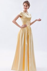 Short Sleeves Scoop Taffeta Floor-length Prom Dress in Champagne