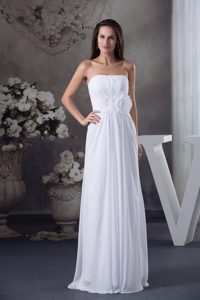 Empire Strapless Floor-length Hand Made Flowers Prom Dress in White