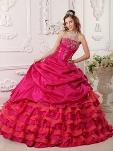 Strapless Floor-length Red Quinceanera Gown Dresses with Beading