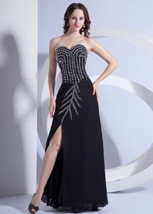 Popular Sweetheart Slitted Black Prom Dress with Rhinestones