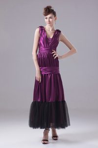 Taffeta Column v-Neck Ruched Eggplant Purple Prom Gowns