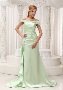 2013 off the Shoulder Brush Train Dress for Prom with Ruching