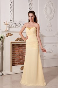 Light Yellow Column/Sheath Sweetheart Beaded Chiffon Prom Dress