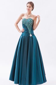 A-Line/Princess Sweetheart Floor-Length Taffeta Prom Dress With Beading