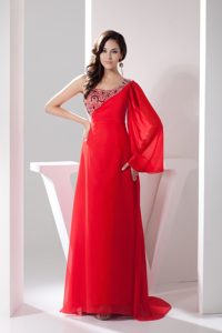 Beaded Asymmetrical Red Chiffon Prom Gowns with Brush Train 2013