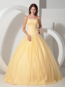 Beading Strapless Light Yellow Ball Gown Tulle Dresses Quinceanera
