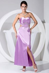 Beading High Slit Lavender Dresses for Prom Queen with Cutouts