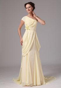 One Shoulder Flowers Brush Prom Nightclub Dress in Light Yellow