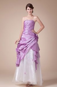 Lavender and White Appliqued Pick Ups Prom formal Dress