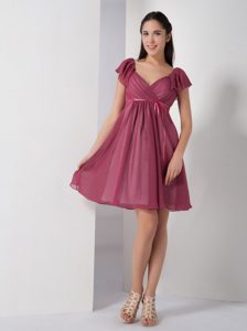 A-line V-neck Burgundy Ruching Chiffon Knee-length JS Prom Dresses