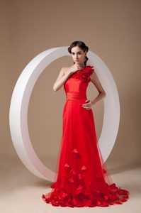 Red One Shoulder Brush Train Hand Made Flowers Prom Gown