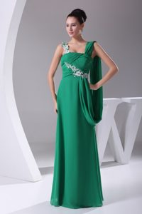 Green Empire Prom Dress Appliques and Ruching Decorate