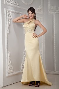 Light Yellow Column Prom Dress One Shoulder Beading Brush Train