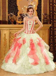 Sweetheart Ruffled Green and Red Quinceanera Dress with Appliques