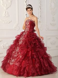 Embroidery Ruffled Wine Red Sweet Sixteen Quinceanera Dresses