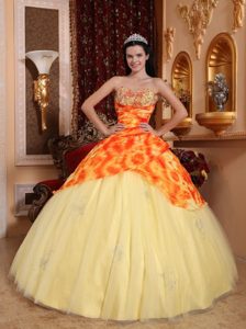 Light Yellow Tulle Beading Sweetheart Dresses For Quinceaneras