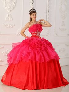 Appliques Beading Red Quinceanera Dresses with Ruffled Flowers
