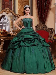 Beading Taffeta Green Pick-ups Strapless Dresses For Quinceanera