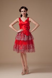 V-neck Beading Appliques Bowknot Satin Knee-length Red Prom Dress