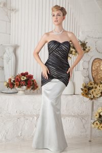 Sweetheart Black and Ivory Mermaid Ruched Prom Dress Satin
