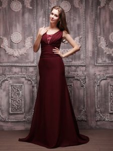 Chiffon Burgundy V-neck Column Brush Train Prom Dress Beaded