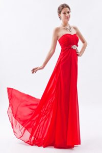 Red Ruched Chiffon Beading Graduation Prom Dress with Brush Train