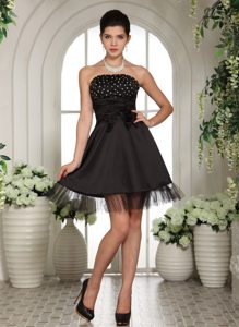 Elegant Taffeta Tulle Mini-Length Strapless Black Evening Dresses