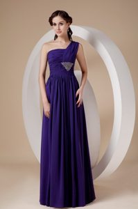 2014 One Shoulder Ruched Beaded Purple Prom Dress for Ladies