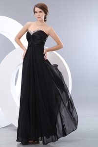 Beaded and Ruched Sweetheart Black Chiffon Prom Bridesmaid Dress