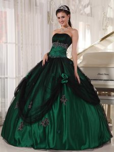 Mature Green Appliqued Strapless Quinceanera Gown Dresses