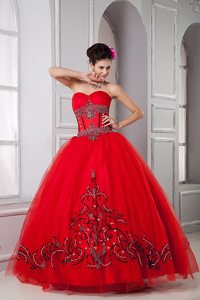 Grand Junction CO Red Sweetheart Tulle Appliqued Quince Dresses