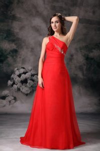 Red One Shoulder Beading Prom Party Dress with Small Train