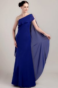 Blue Sheath One Shoulder Prom Celebrity Dress with Watteau Train