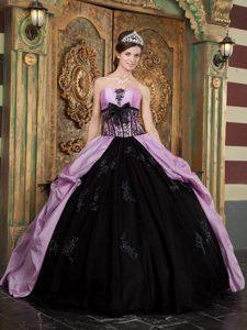Appliques Bowknots Accent Black and Lilac Quinceanera Dresses