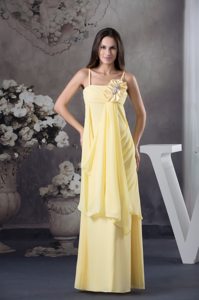 Well-Packaged Empire Spaghetti Straps Light Yellow Prom Dress