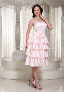 Flower and Ruffled Layers Accent Prom Party Dress in Baby Pink