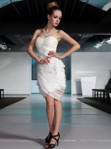 White Chiffon Side Zipper Evening Dress Sleeveless Knee Length Beading and Ruching