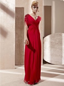 Super V-neck Short Sleeves Dress for Prom Floor Length Beading and Ruching Red Organza