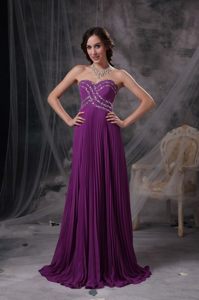 Dressy Sweetheart Beaded Prom Dresses for Ladies Foor-Length with Pleat