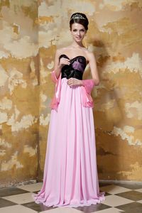 Flower Accent Sweetheart Prom Pageant Dress in Black and Pink