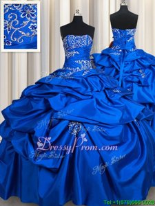 On Sale Sleeveless Floor Length Beading and Pick Ups Lace Up Sweet 16 Quinceanera Dress with Royal Blue