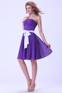 Purple Chiffon Ruched Dama Dress with White Sash in Knee-length