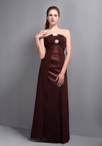 Elegant Brown Strapless Dama Dress with Beading for TX United States