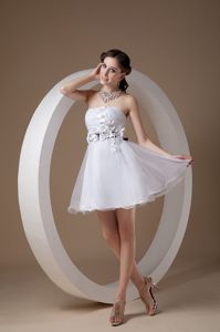 White Strapless Hand Made Flowers Organza Prom Bridesmaid Dress